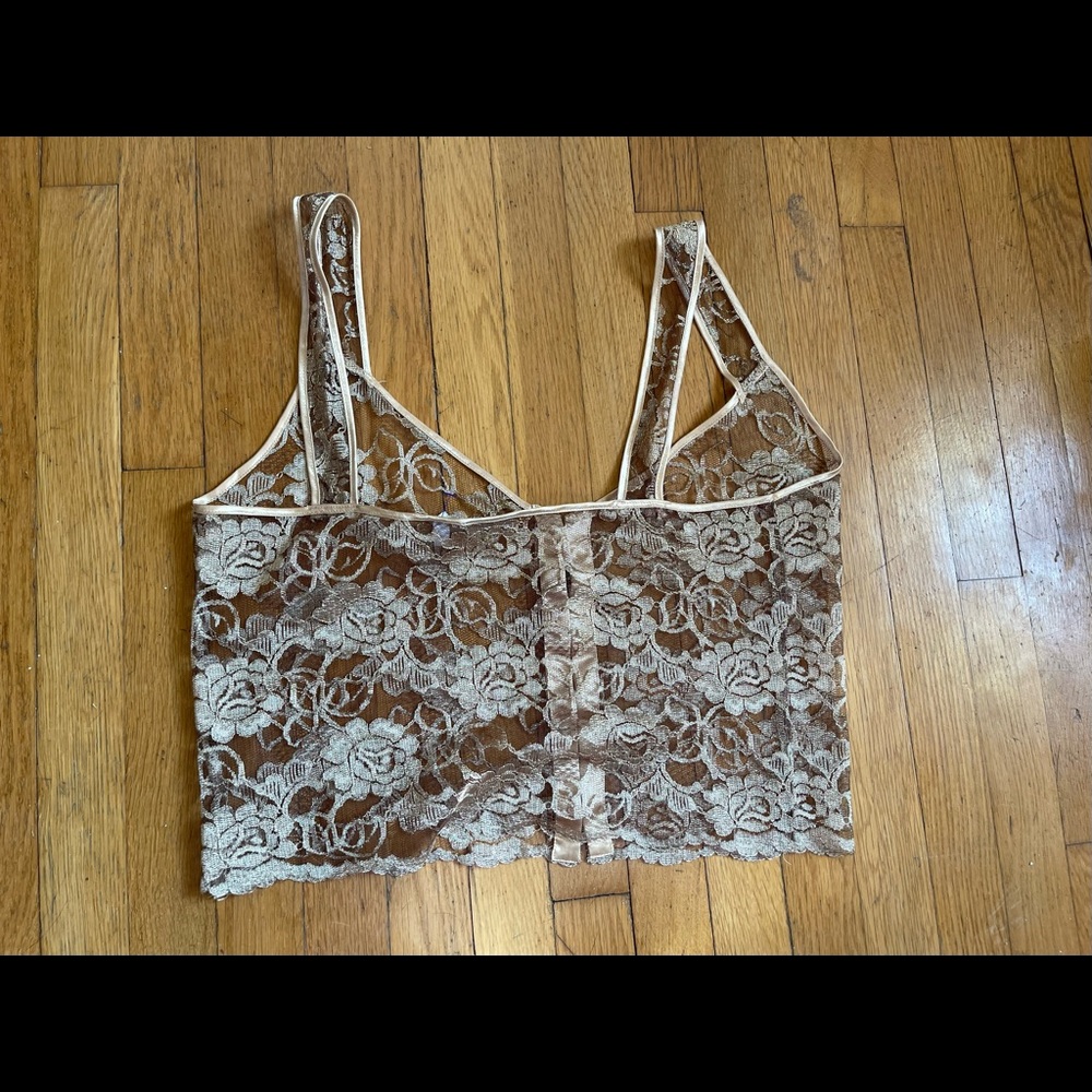 90s/ Y2K Vintage Sheer Gold Lace Crop Top - Picture 9 of 9